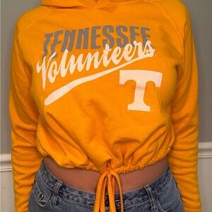 Tennessee Volunteers Cropped Hoodie With Tie Tightening On Bottom | Size M